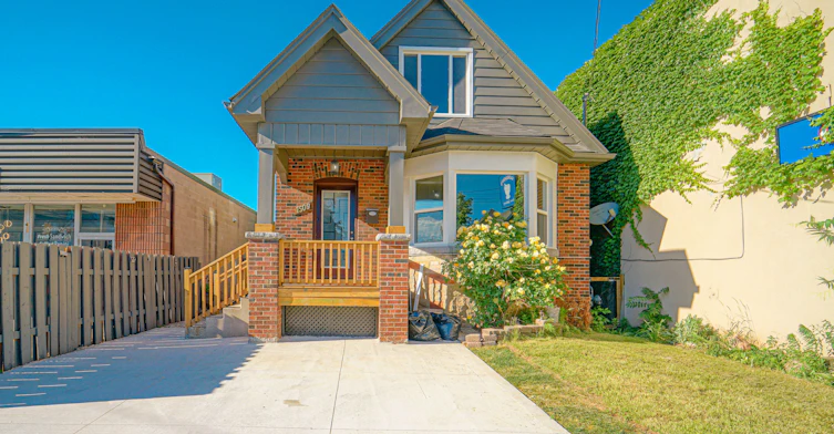 upstairs-1509 Main Street E, Hamilton, ON, L8K 1E2 - 25