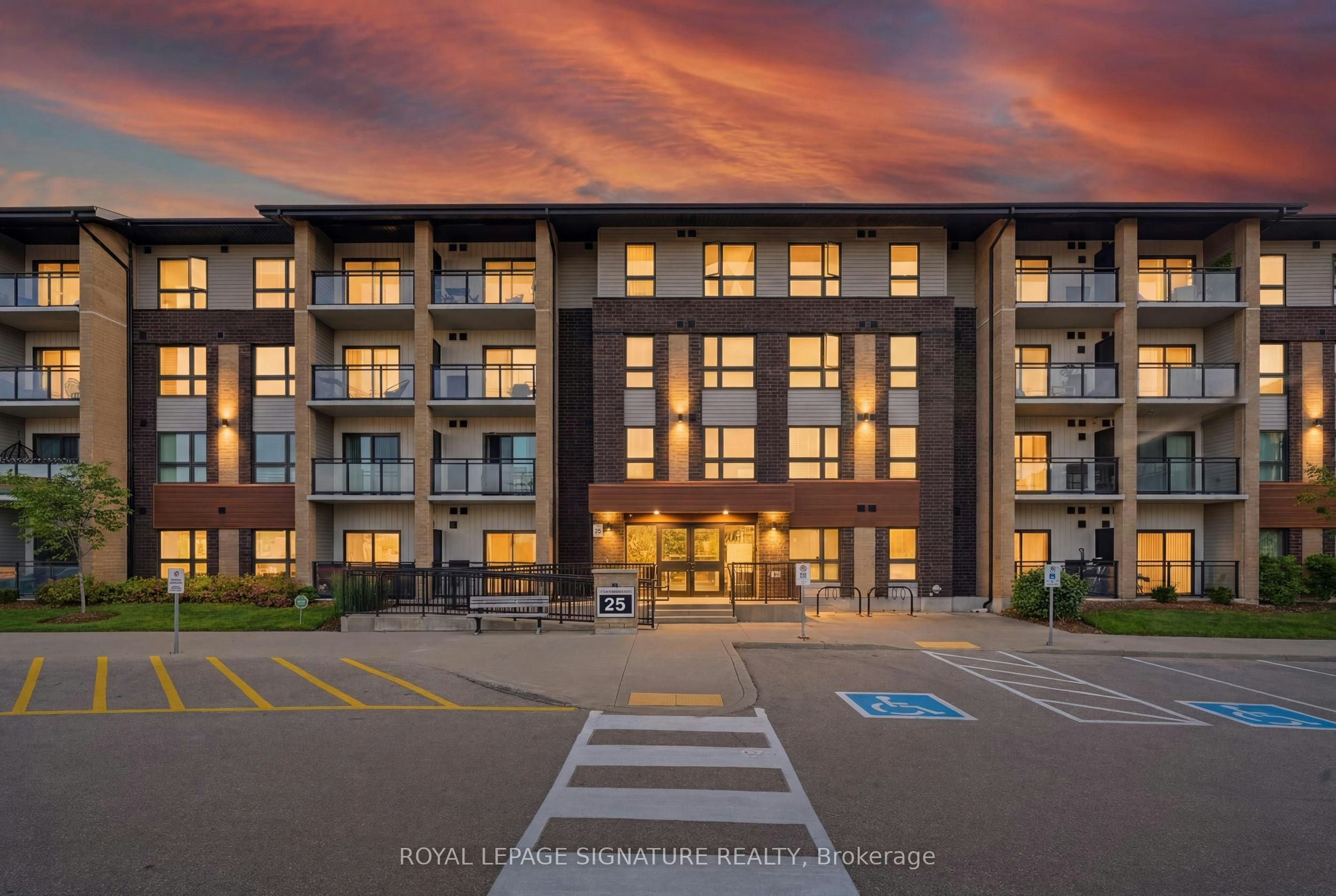 LL08-25 Kay Crescent, Guelph, ON, N1L 0P2