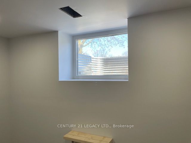 Bsmt-2067 Old Mill Road, Kitchener, ON, N2P 1E4 - 13