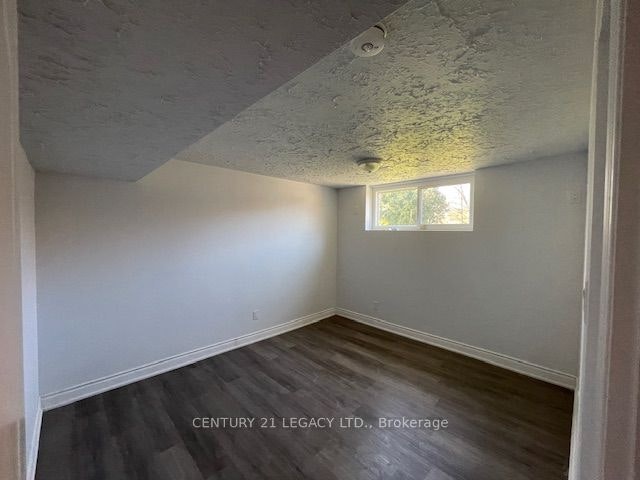 Bsmt-2067 Old Mill Road, Kitchener, ON, N2P 1E4 - 7