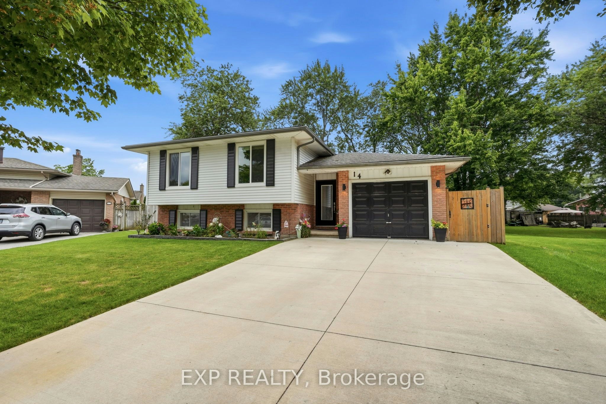 14 Apple Court, Welland, ON, L3C 6B7