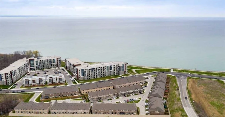 7 Waterview Drive, Hamilton, ON, L8E 0J3 - 4