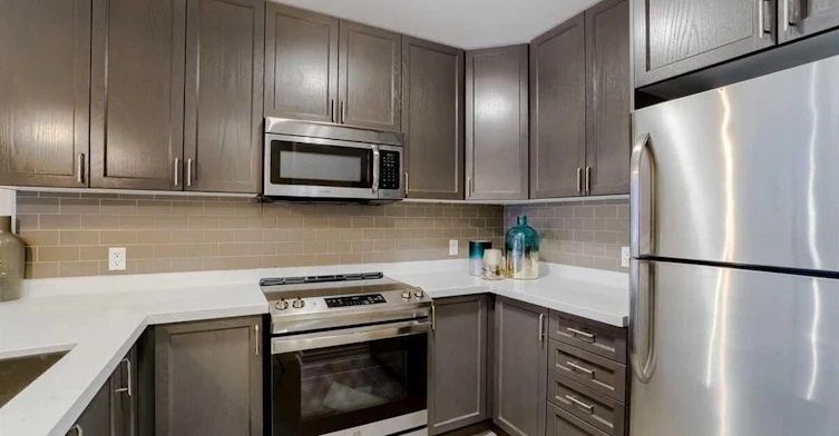 7 Waterview Drive, Hamilton, ON, L8E 0J3 - 18