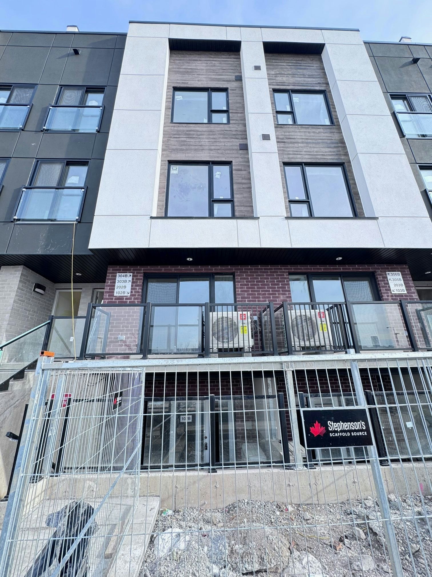 102B-16 Melbourne Avenue, St. Catharines, ON, L2P 0G5