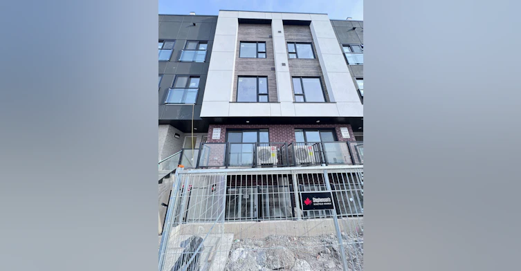 102B-16 Melbourne Avenue, St. Catharines, ON, L2P 0G5