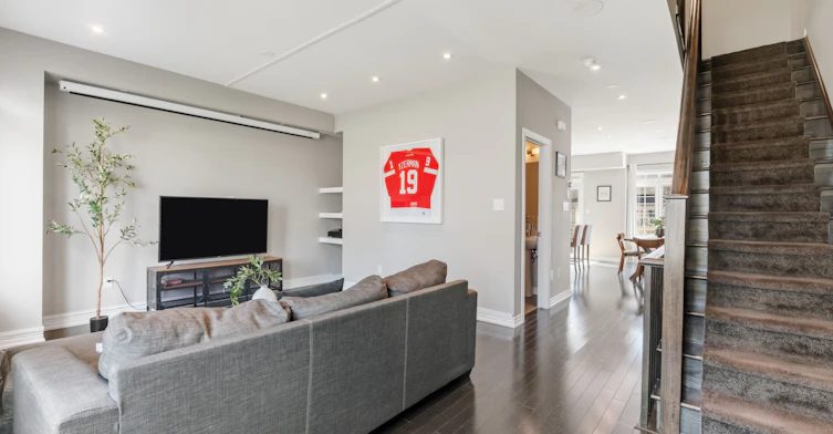 9-215 Dundas Street E, Hamilton, ON, L8B 0X2 - 8