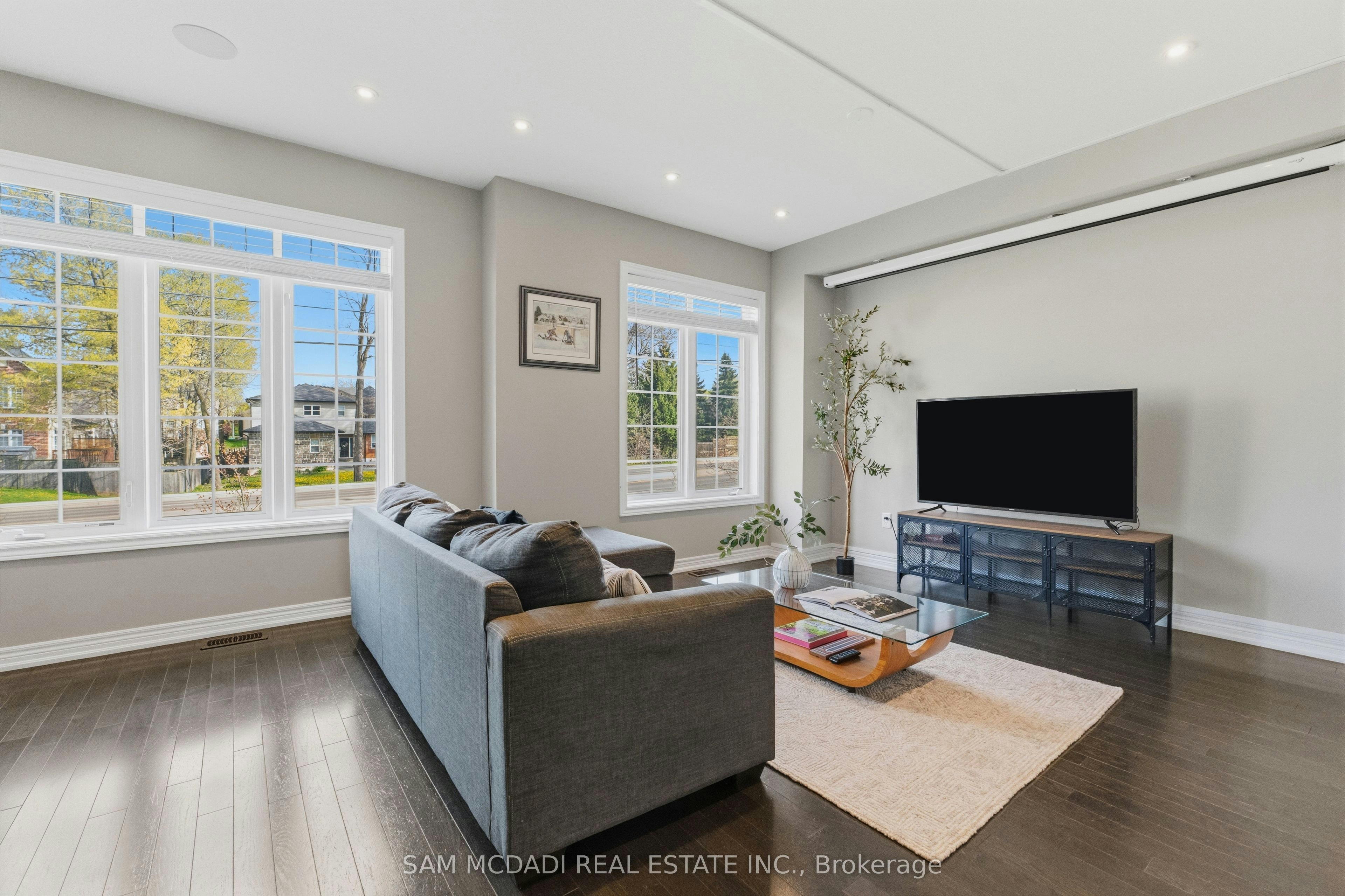 9-215 Dundas Street E, Hamilton, ON, L8B 0X2 - 6