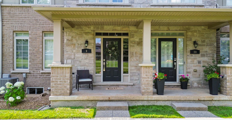9-215 Dundas Street E, Hamilton, ON, L8B 0X2 - 2