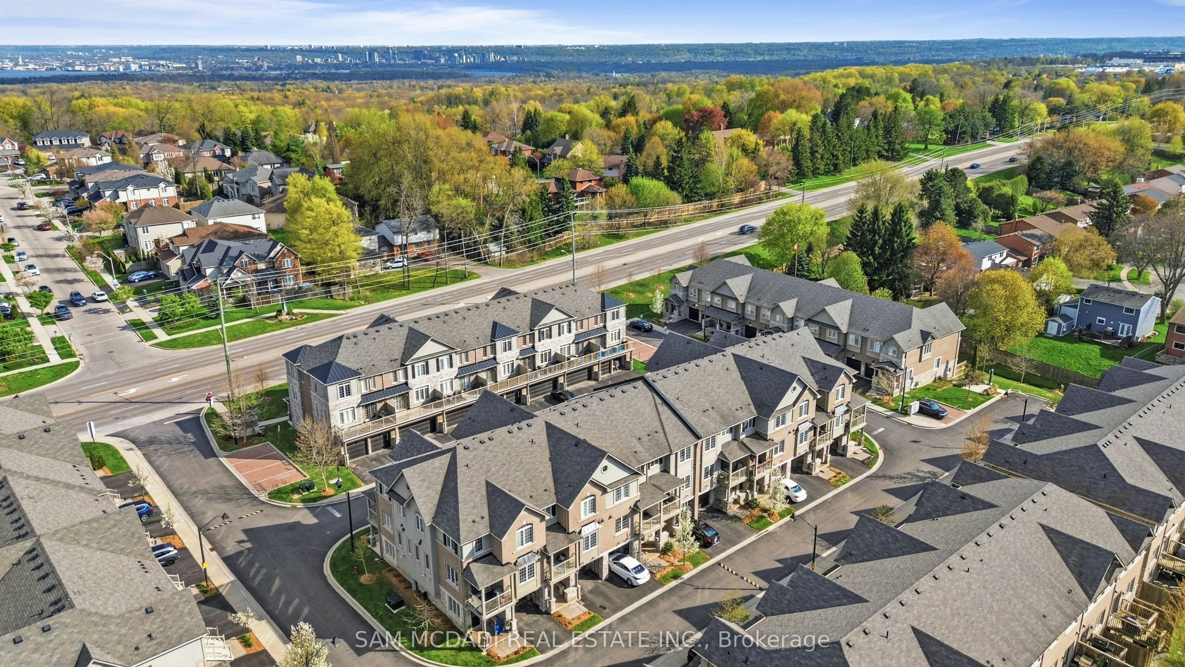 9-215 Dundas Street E, Hamilton, ON, L8B 0X2 - 44