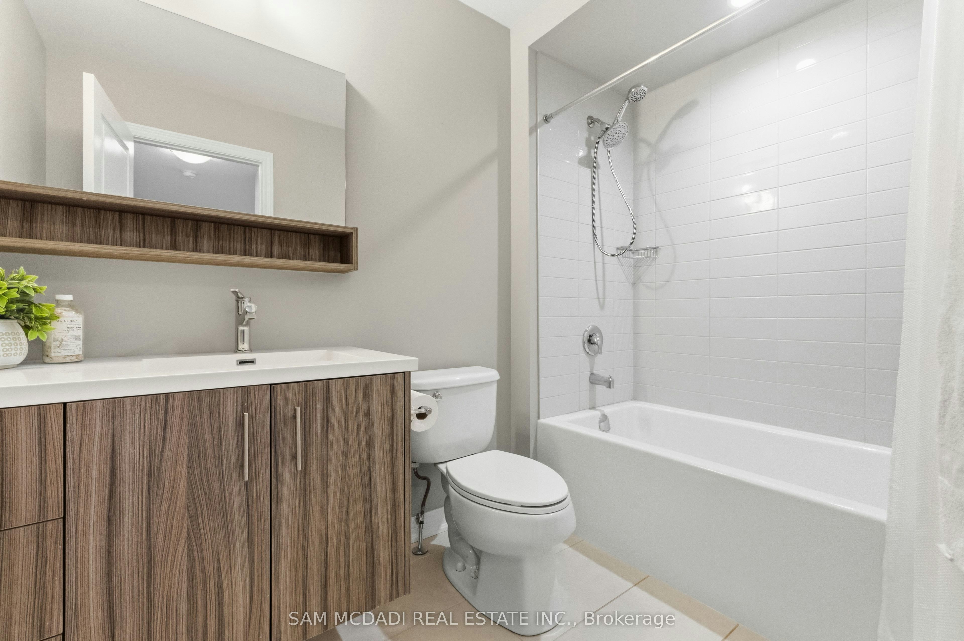 9-215 Dundas Street E, Hamilton, ON, L8B 0X2 - 23