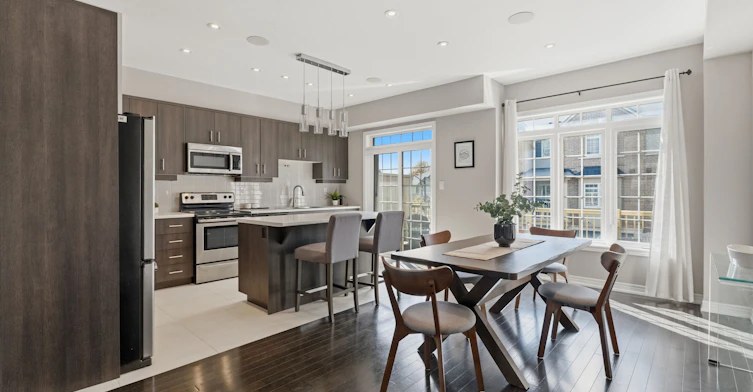 9-215 Dundas Street E, Hamilton, ON, L8B 0X2 - 9