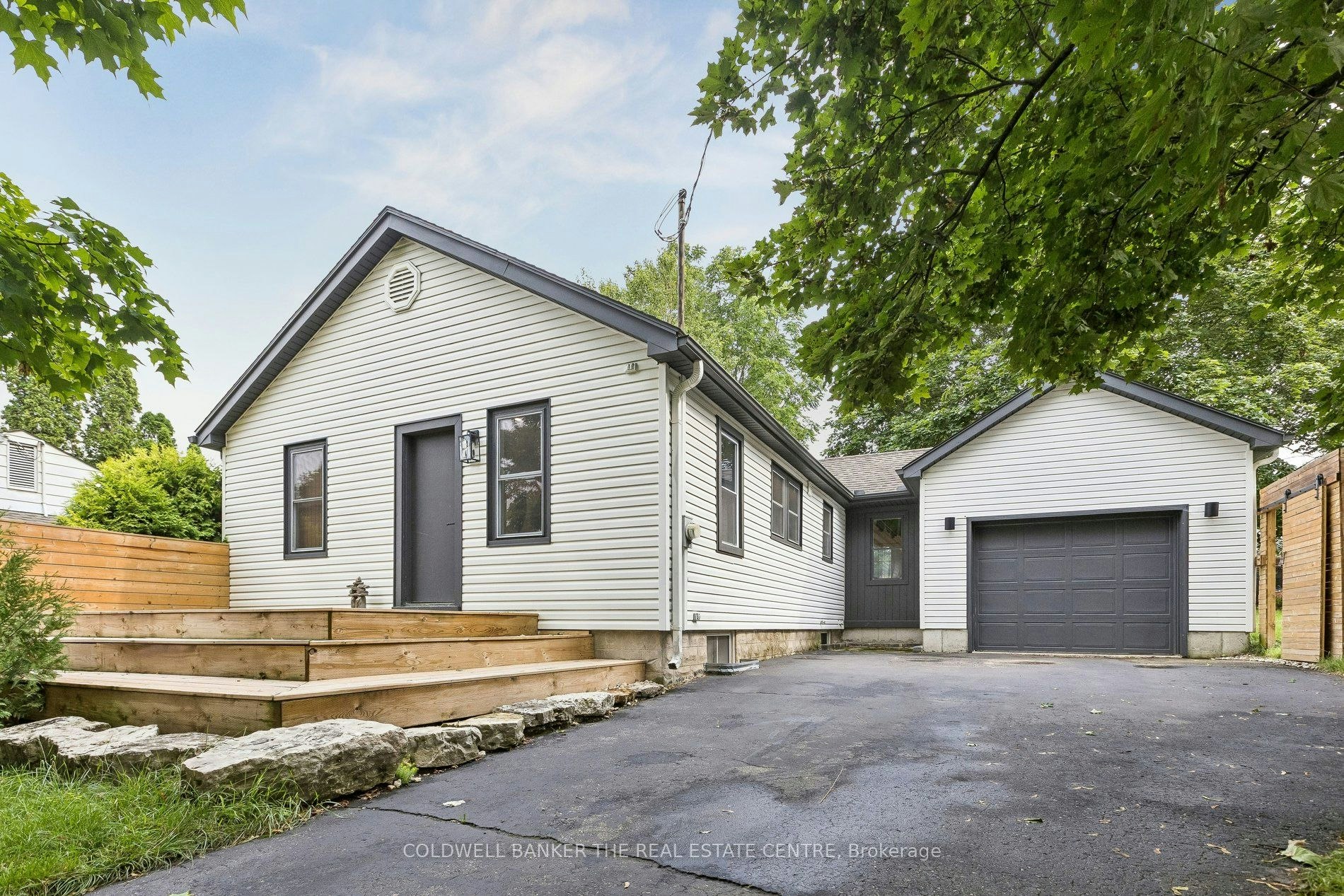 37 Fifth Avenue, Cambridge, ON, N1S 2G1