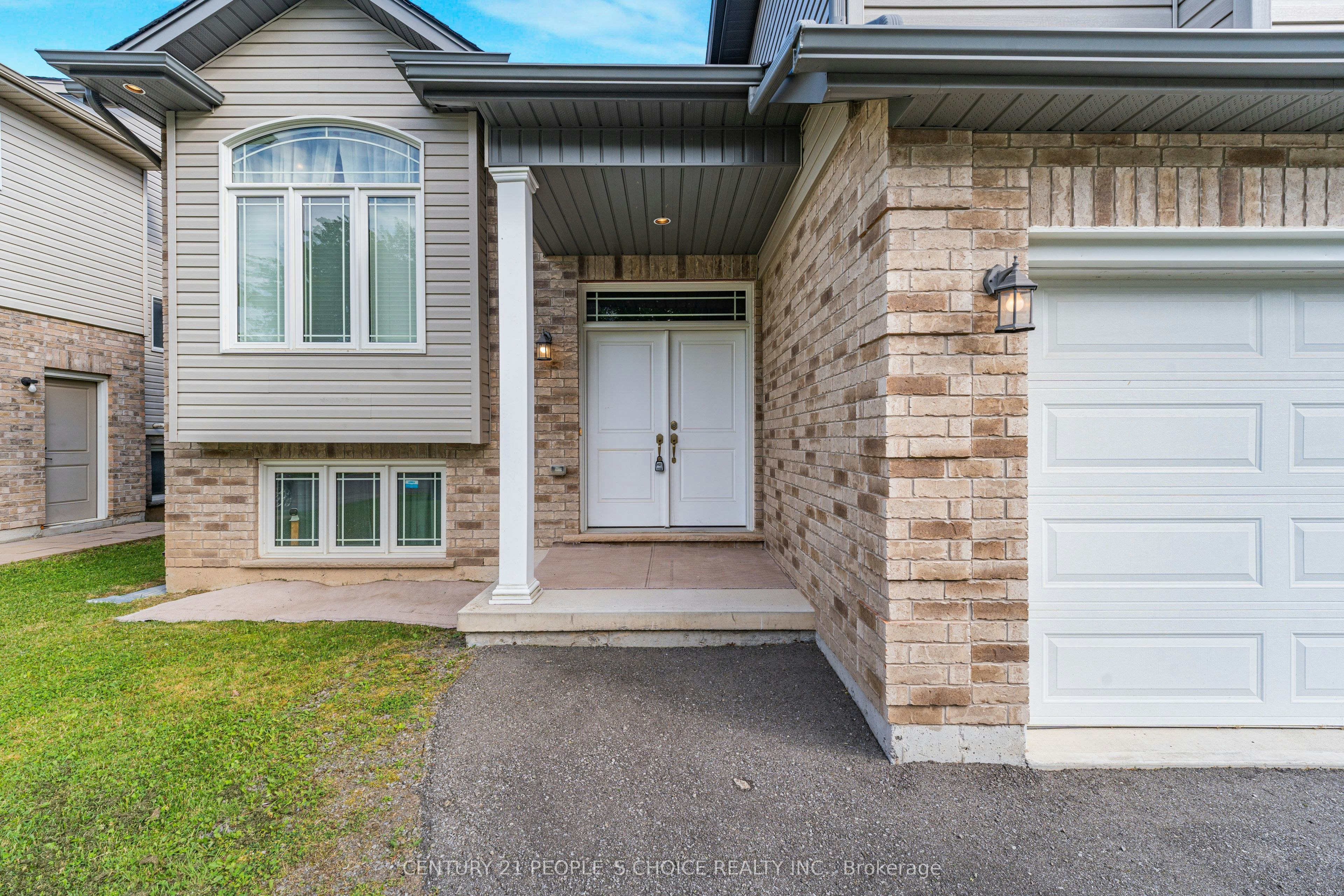 6534 Sam Iorfida Drive, Niagara Falls, ON, L2G 0H5 - 2