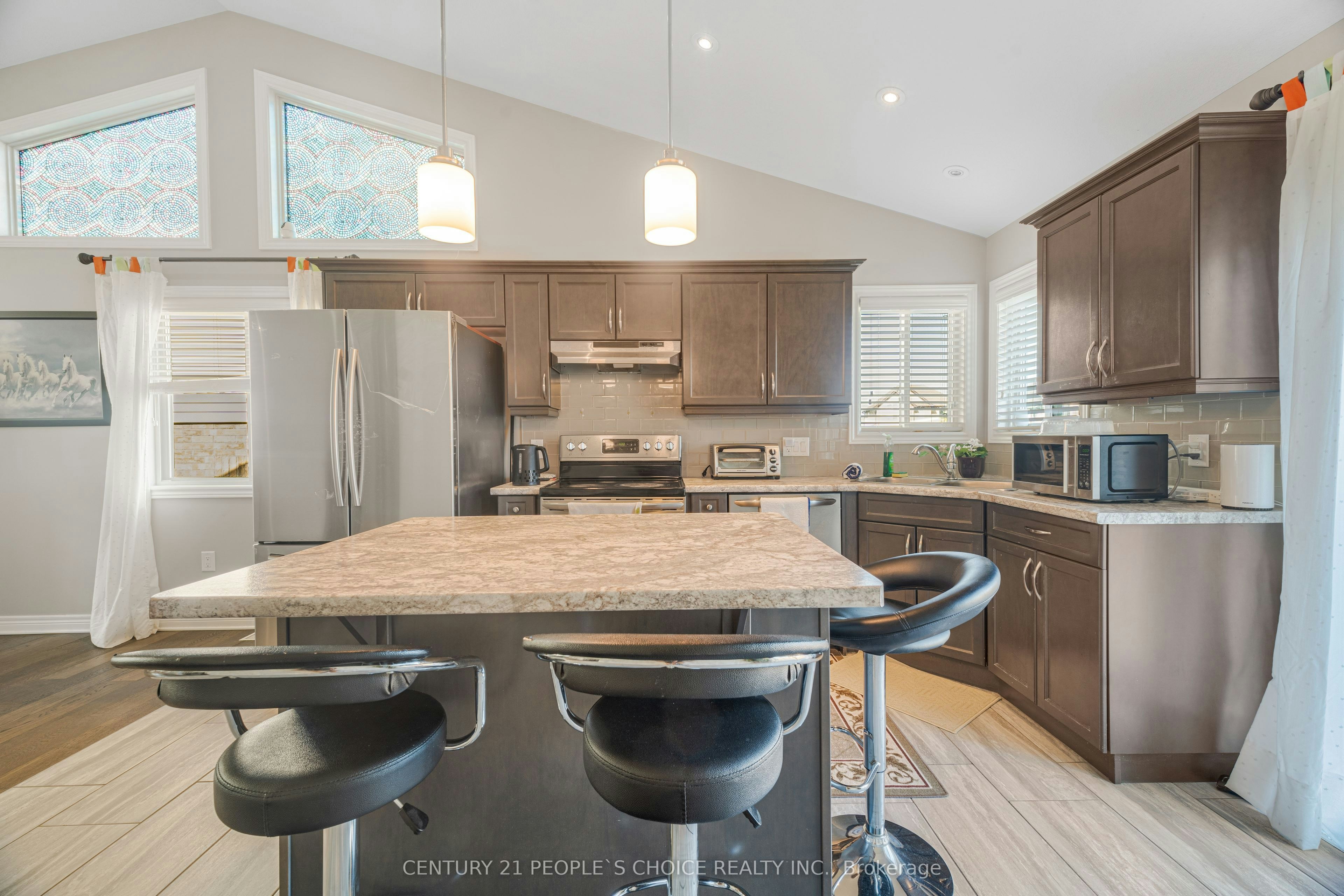 6534 Sam Iorfida Drive, Niagara Falls, ON, L2G 0H5 - 4