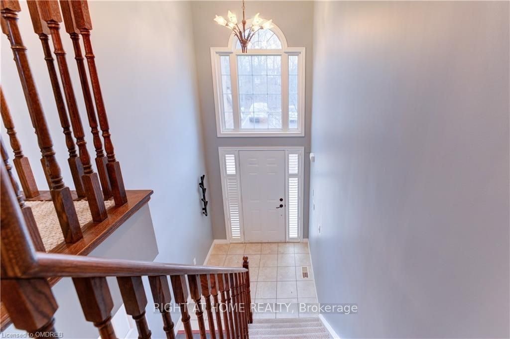 60-20 Mcconkey Crescent, Brantford, ON, N3S 0B8 - 8