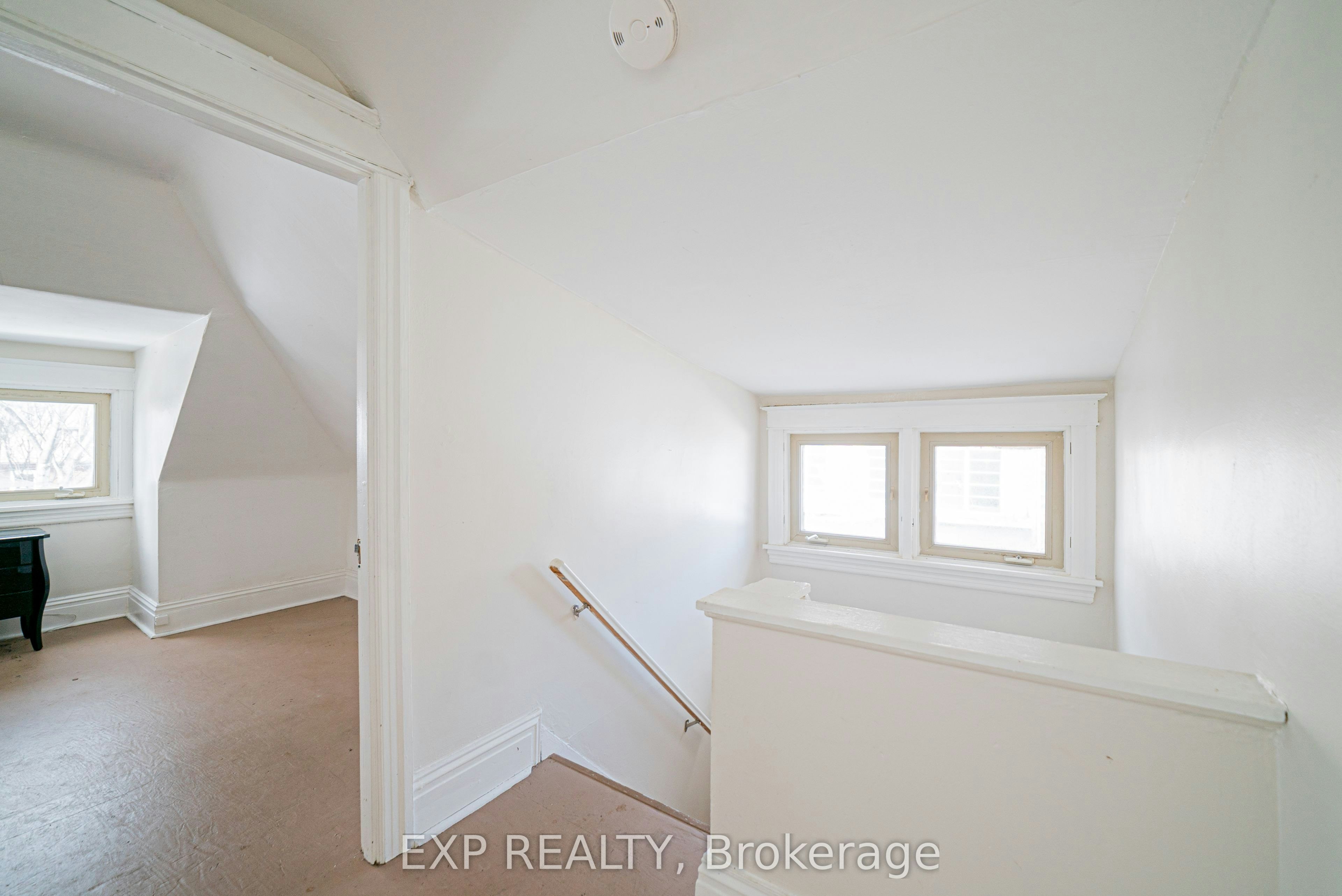 Main-52 Proctor Boulevard, Hamilton, ON, L8M 2M4 - 26