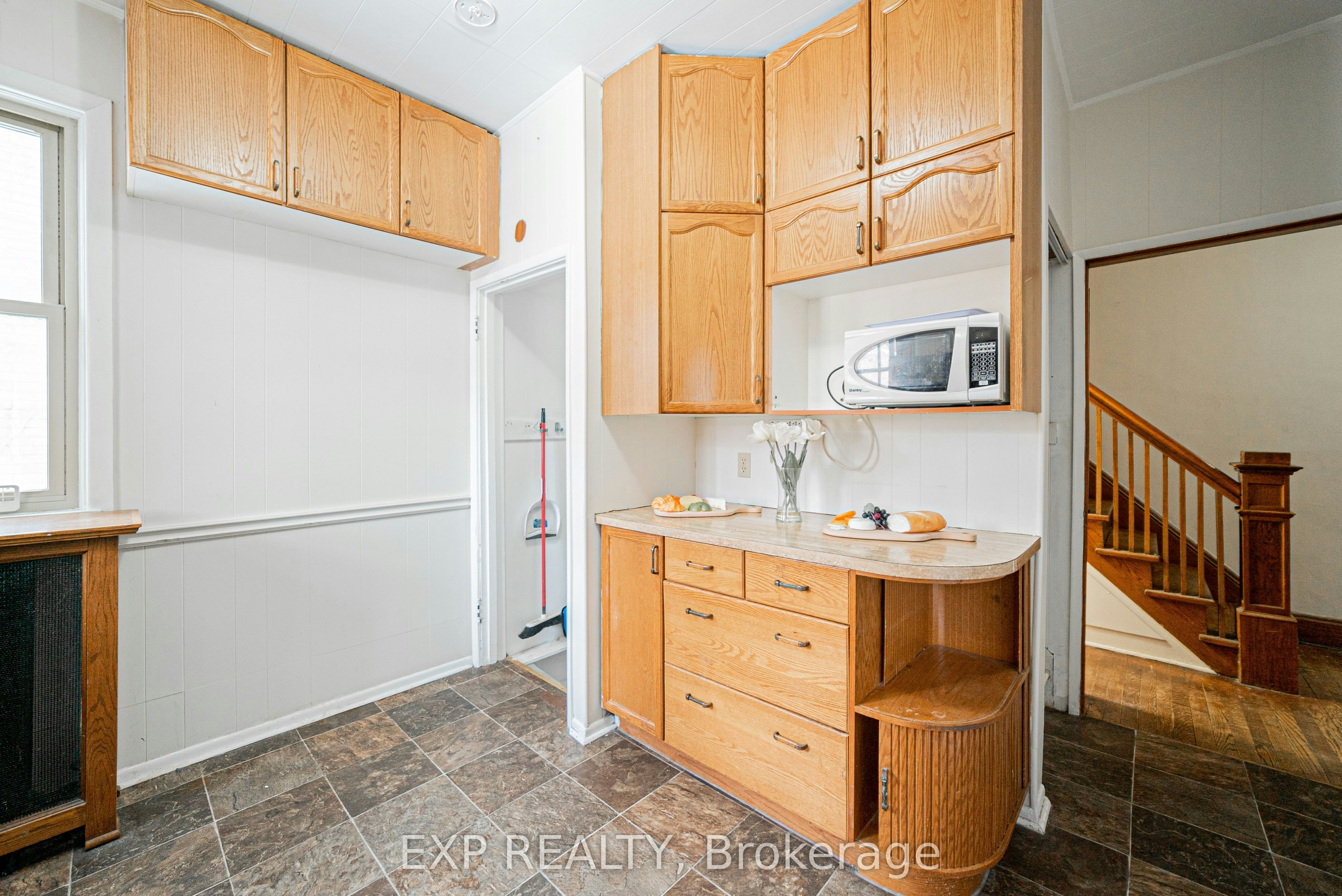 Main-52 Proctor Boulevard, Hamilton, ON, L8M 2M4 - 10