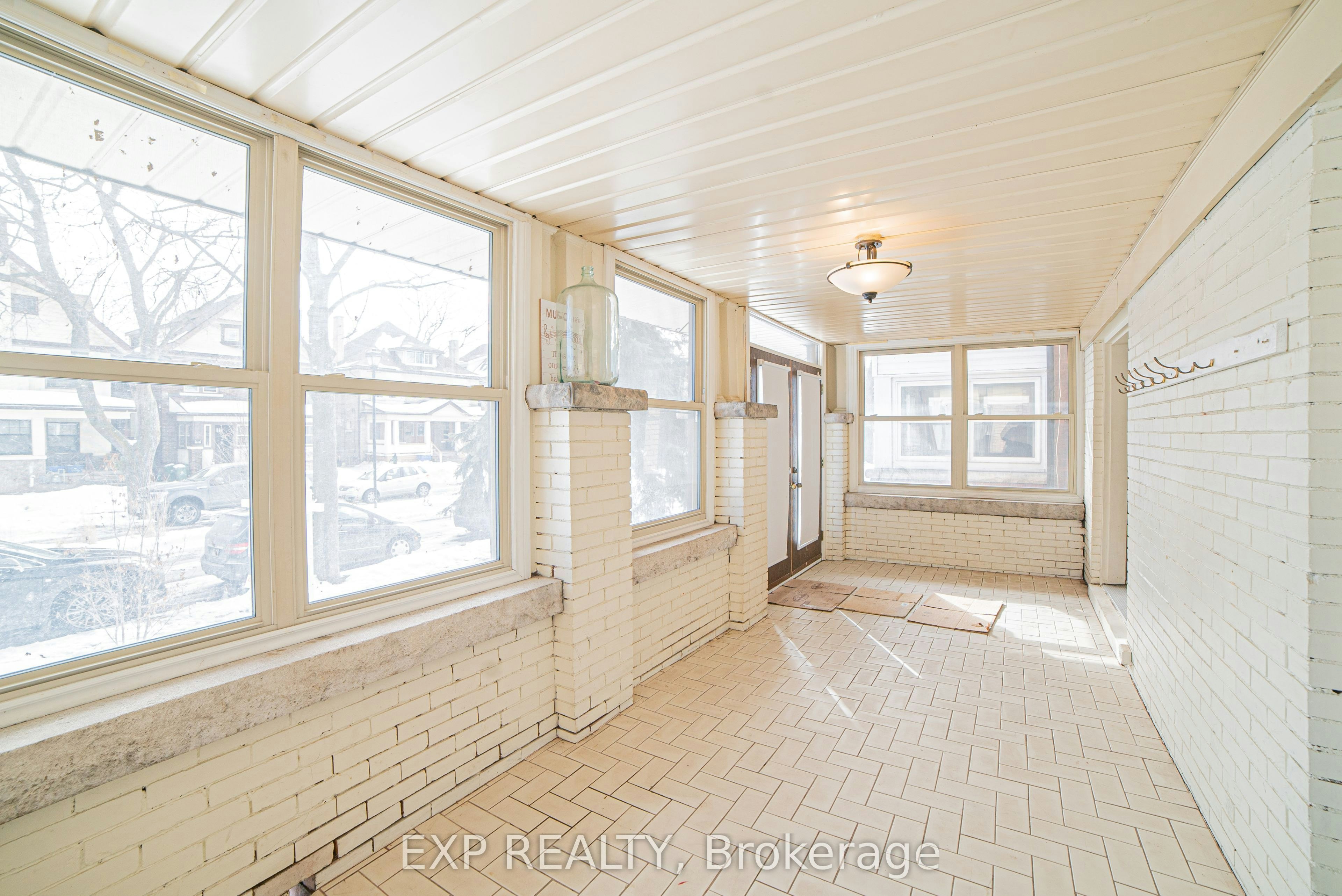 Main-52 Proctor Boulevard, Hamilton, ON, L8M 2M4 - 3
