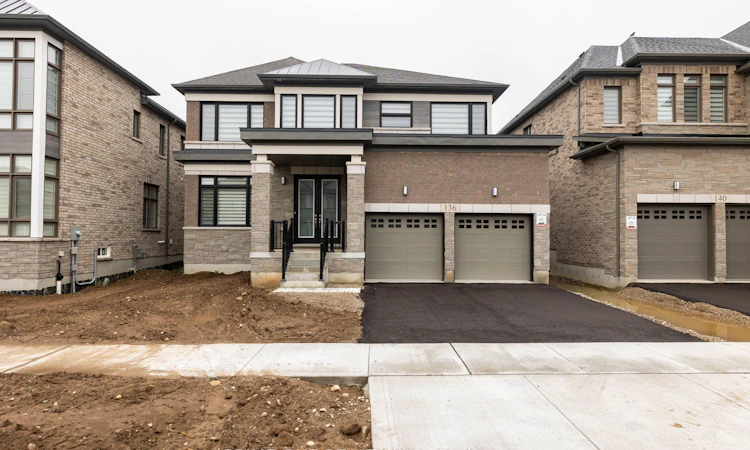 136 Blacklock Street