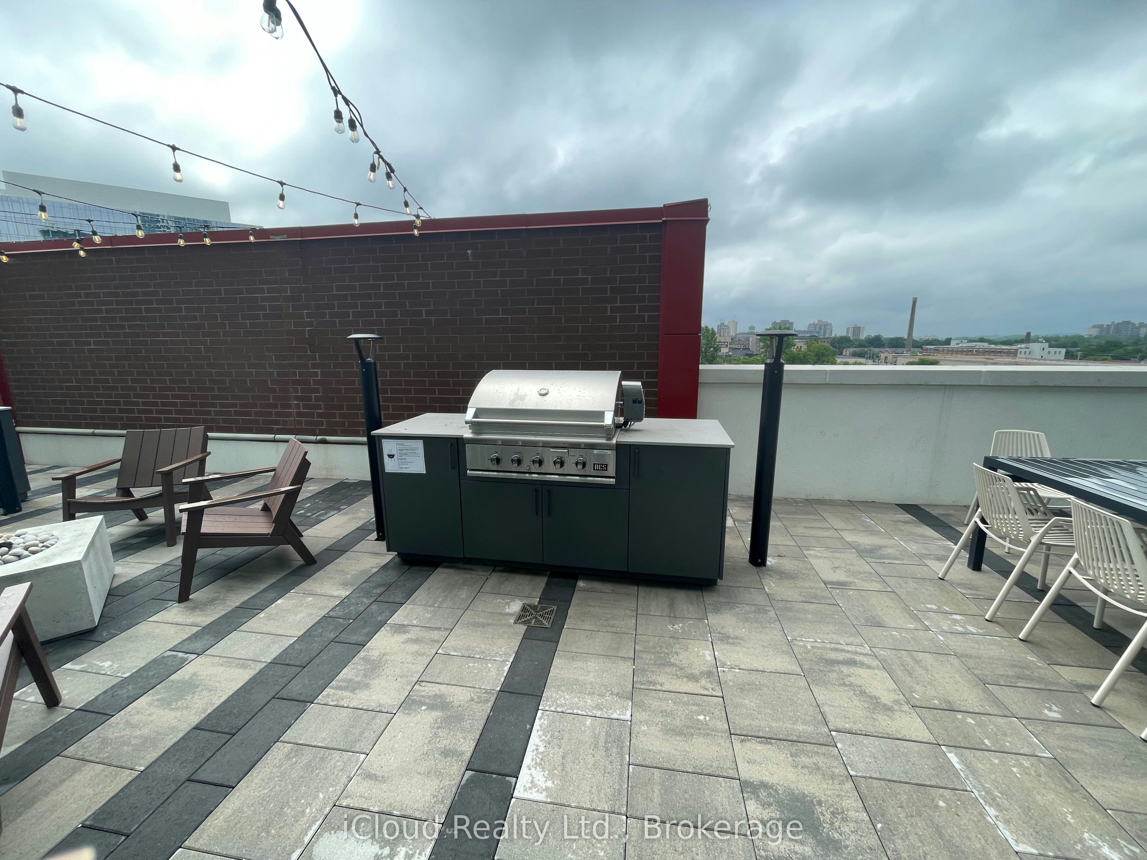 211-15 Wellington Street S, Kitchener, ON, N2G 0E4 - 9
