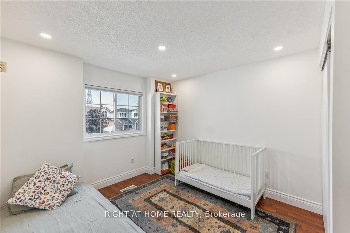 223 Grey Fox Drive, Kitchener, ON, N2E 3N7 - 14
