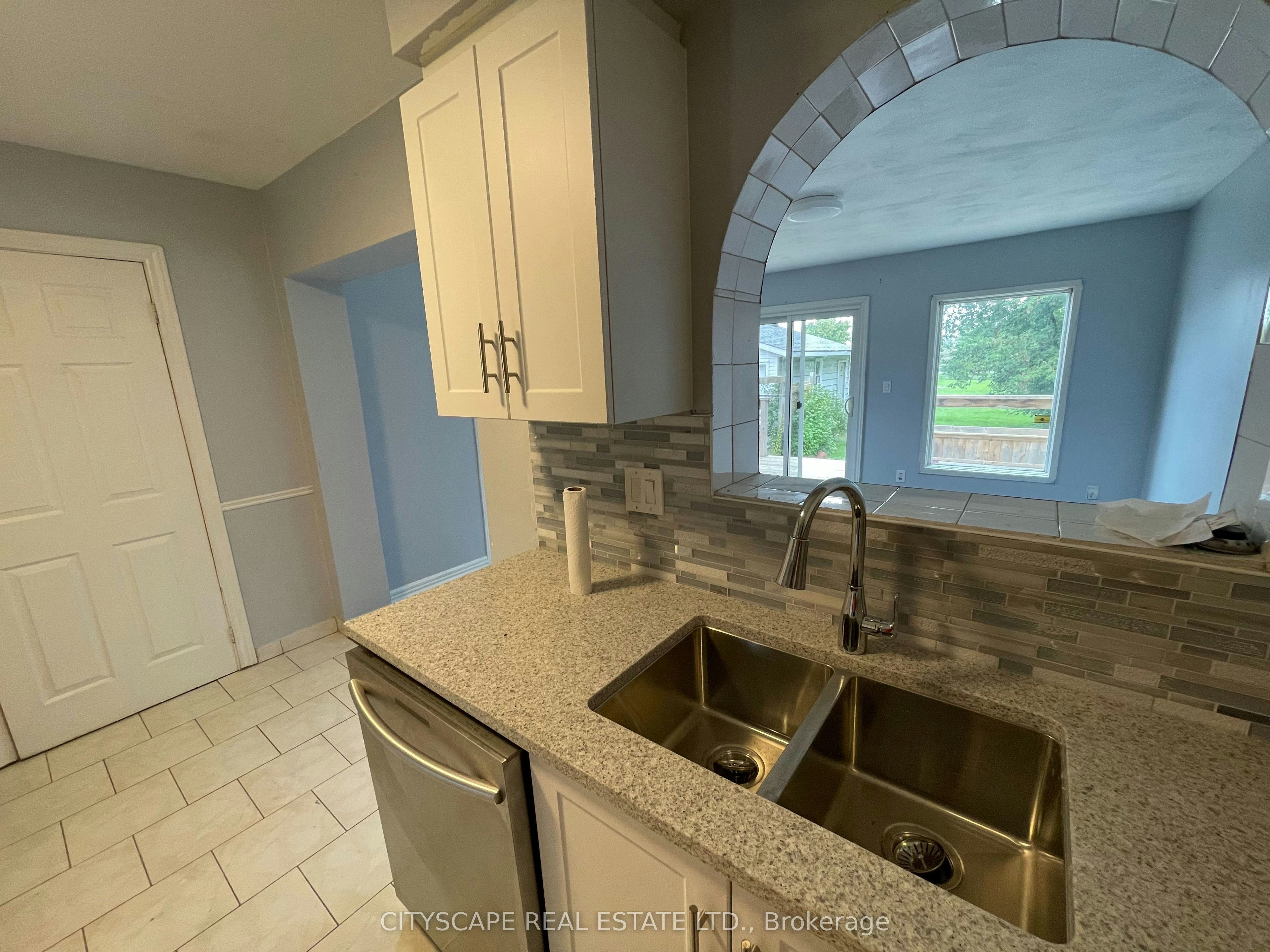 594 Bunting Road, St. Catharines, ON, L2M 2Z8 - 3