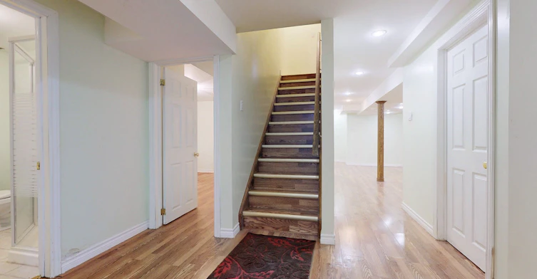 32 Holkham Avenue, Hamilton, ON, L9K 0H3 - 25