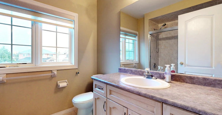 32 Holkham Avenue, Hamilton, ON, L9K 0H3 - 24
