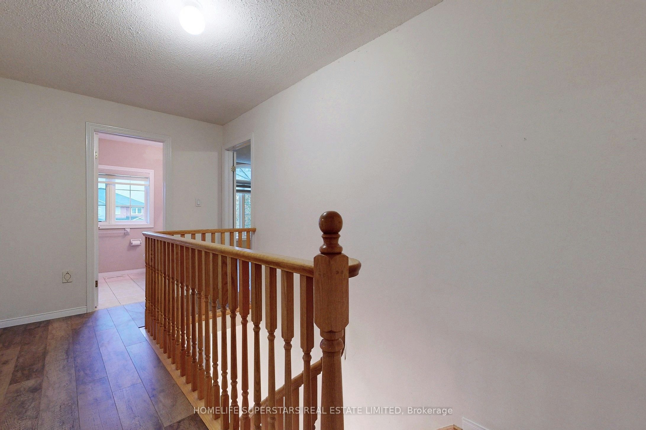 32 Holkham Avenue, Hamilton, ON, L9K 0H3 - 15