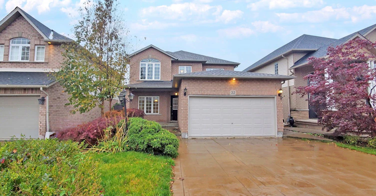 32 Holkham Avenue, Hamilton, ON, L9K 0H3