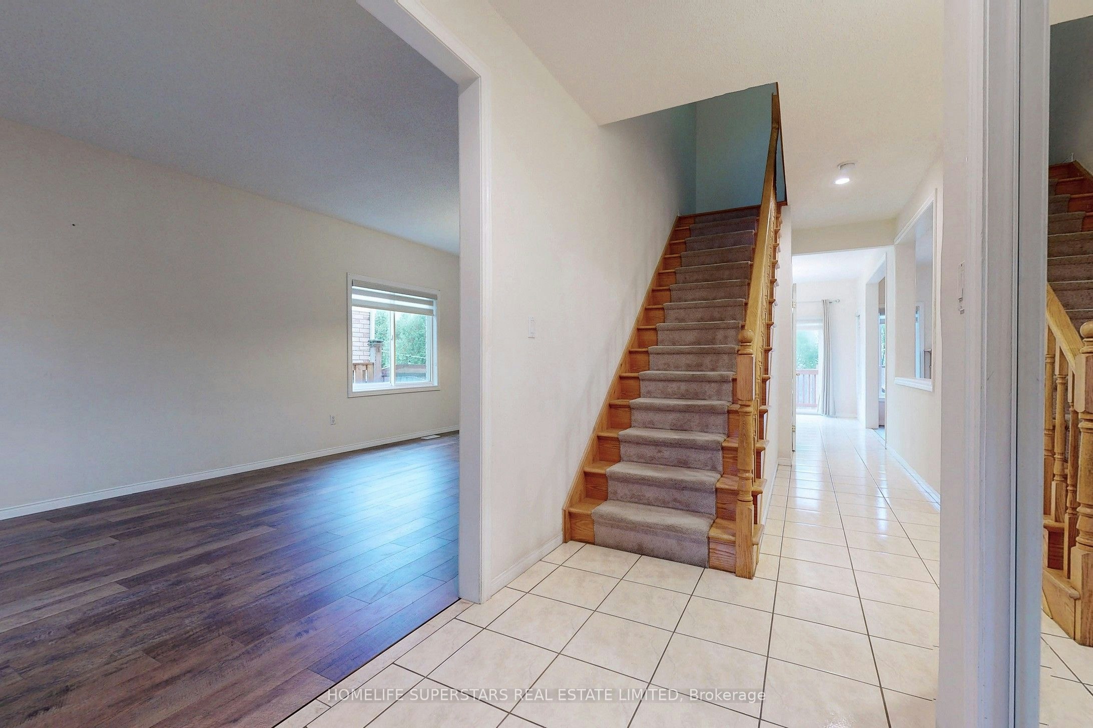 32 Holkham Avenue, Hamilton, ON, L9K 0H3 - 14