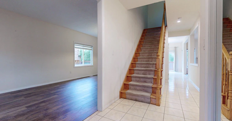 32 Holkham Avenue, Hamilton, ON, L9K 0H3 - 14