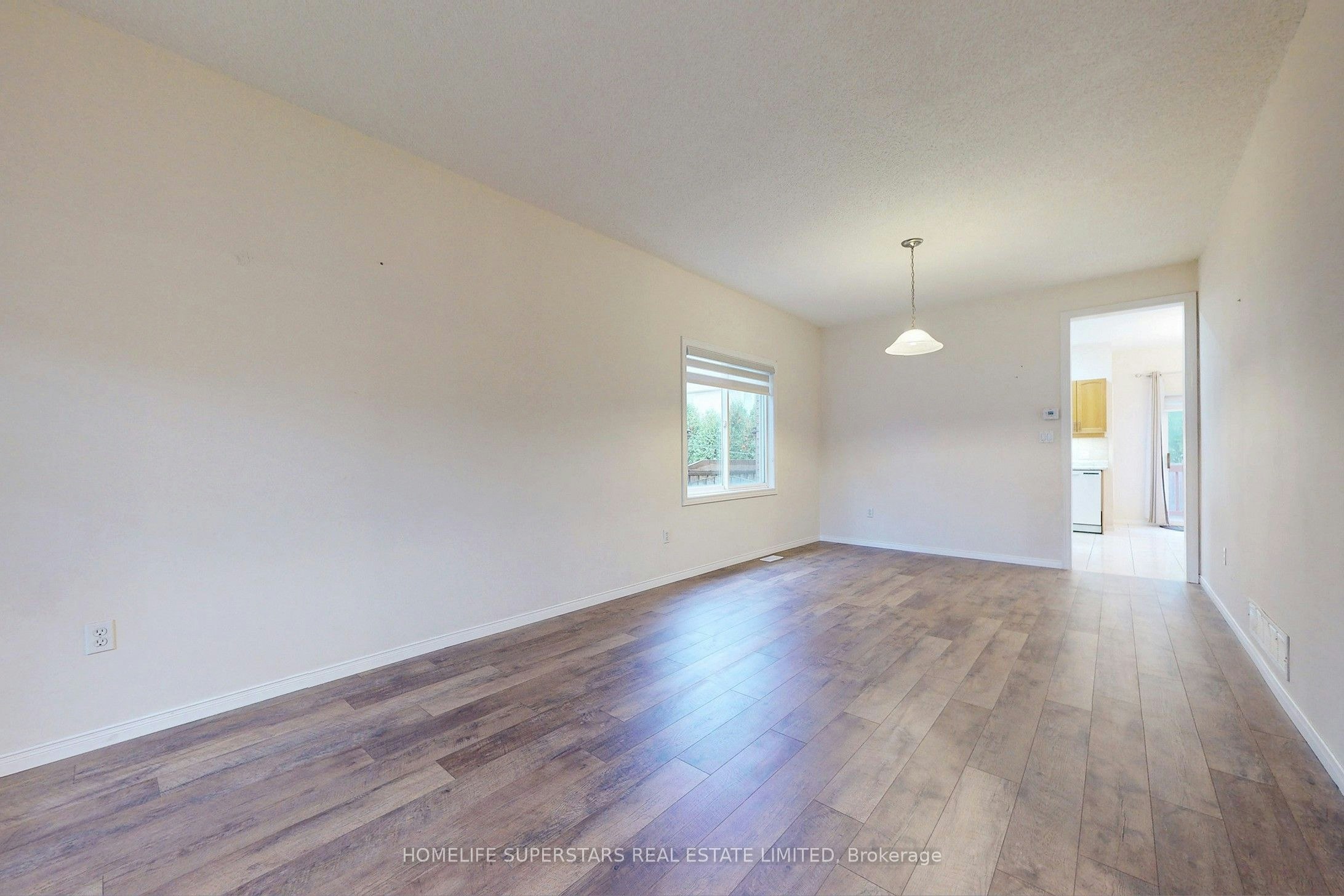 32 Holkham Avenue, Hamilton, ON, L9K 0H3 - 5