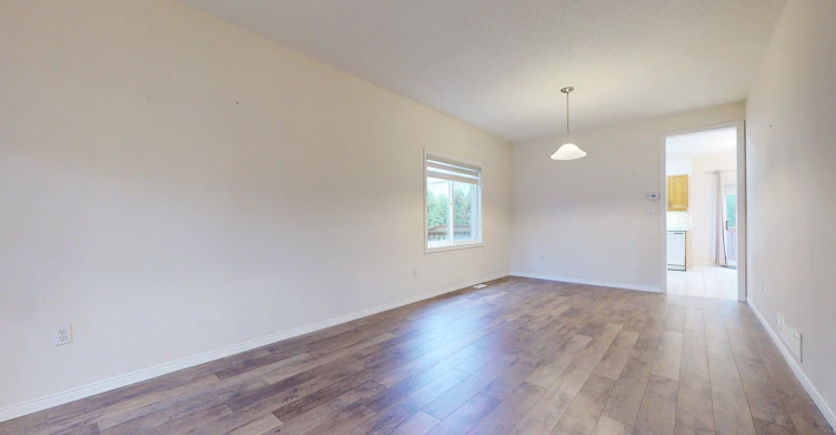 32 Holkham Avenue, Hamilton, ON, L9K 0H3 - 5
