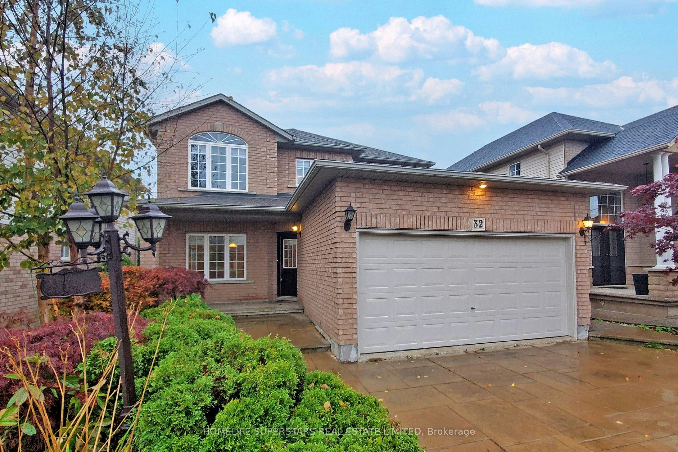 32 Holkham Avenue, Hamilton, ON, L9K 0H3 - 2