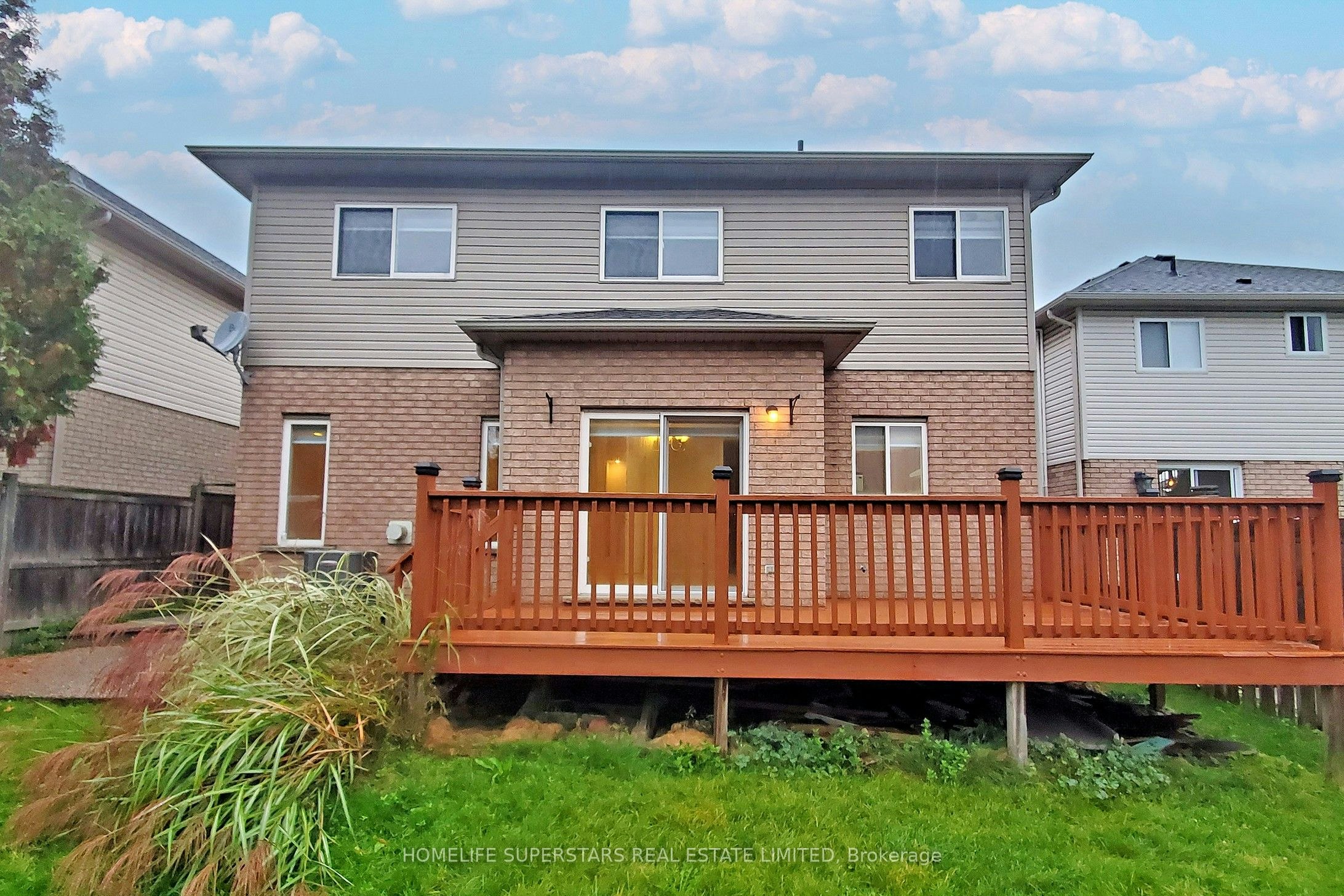32 Holkham Avenue, Hamilton, ON, L9K 0H3 - 30