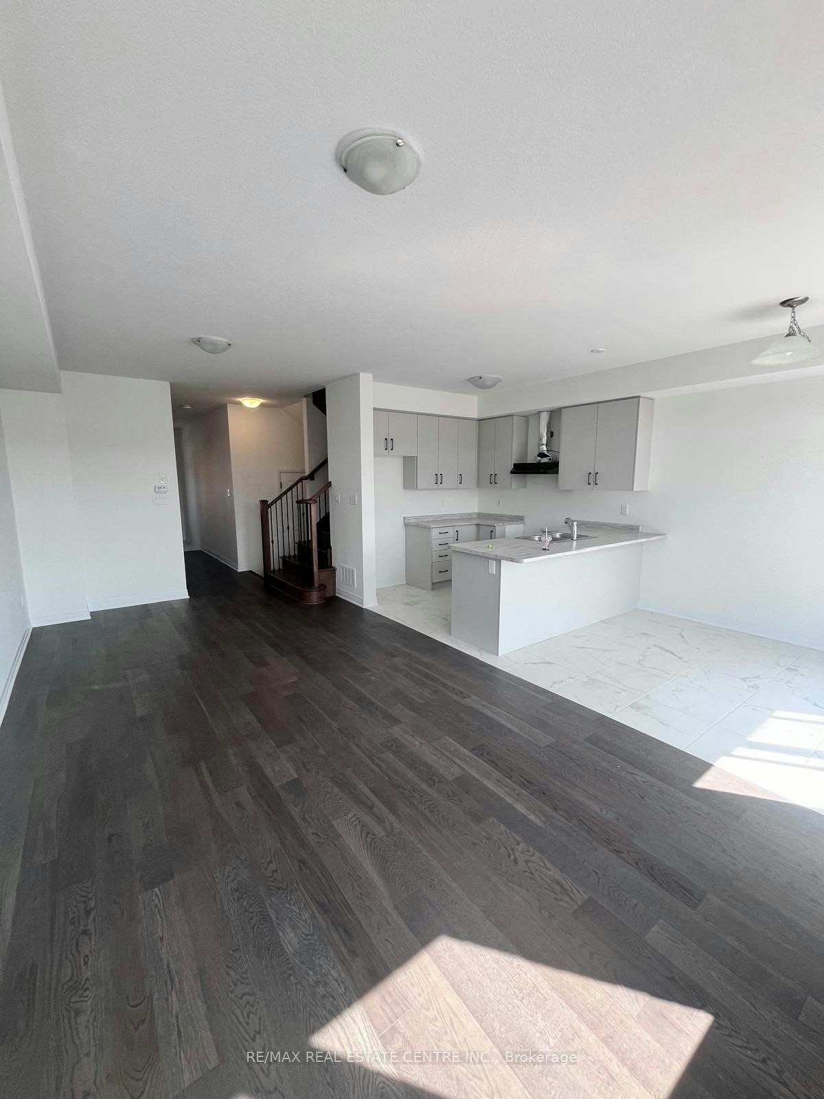 331 Port Crescent, Welland, ON, L3B 0N3 - 5