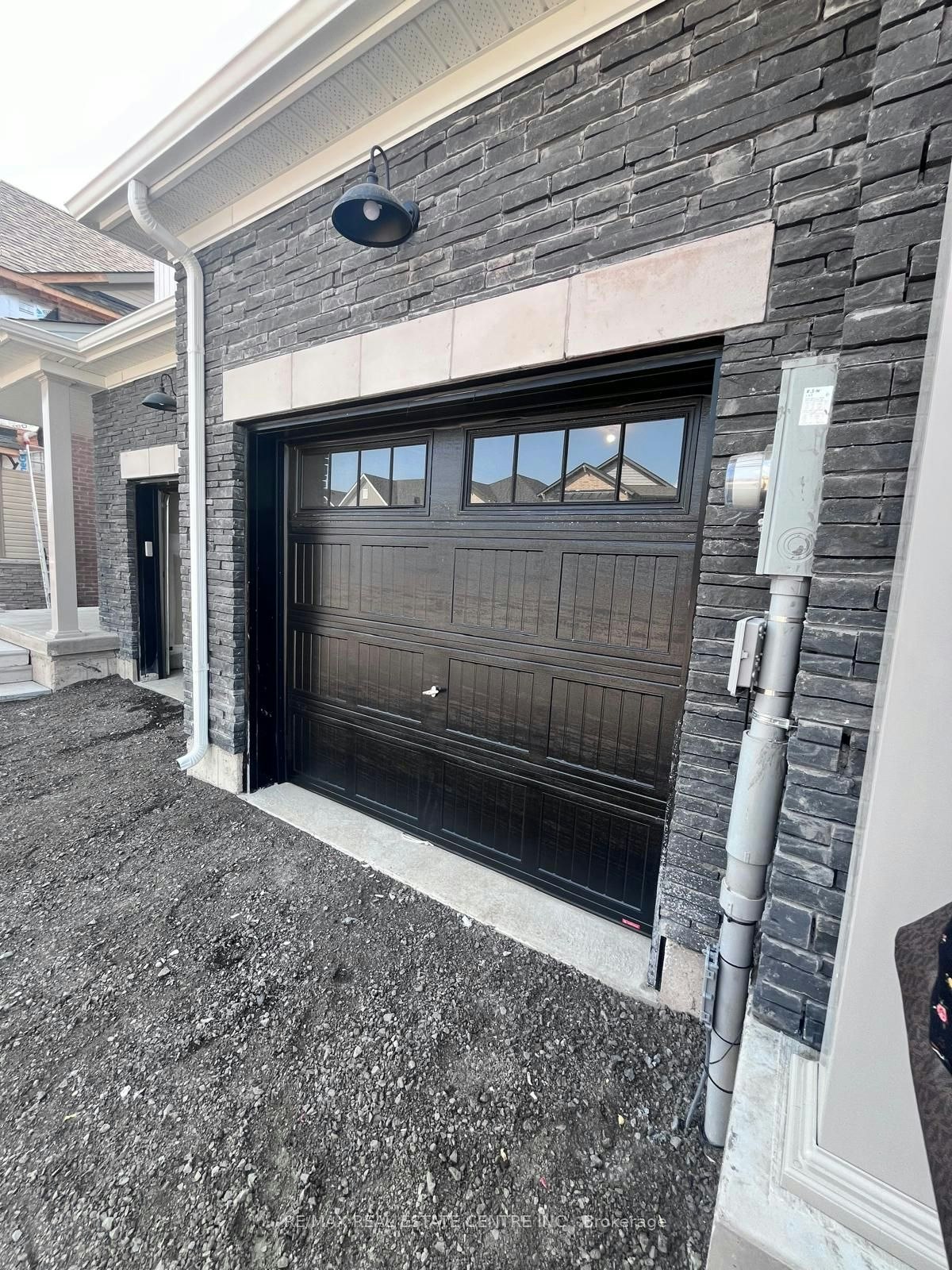 331 Port Crescent, Welland, ON, L3B 0N3 - 2