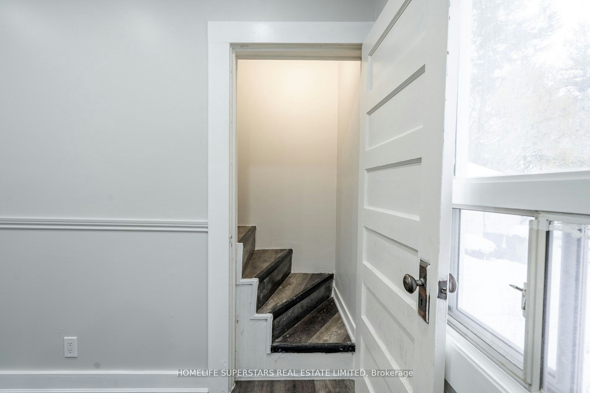 4550 Homewood Avenue, Niagara Falls, ON, L2E 4X8