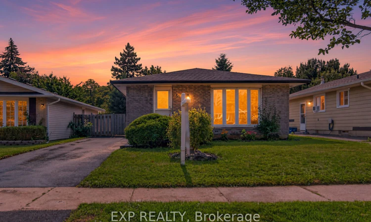 51 Appalachian Crescent