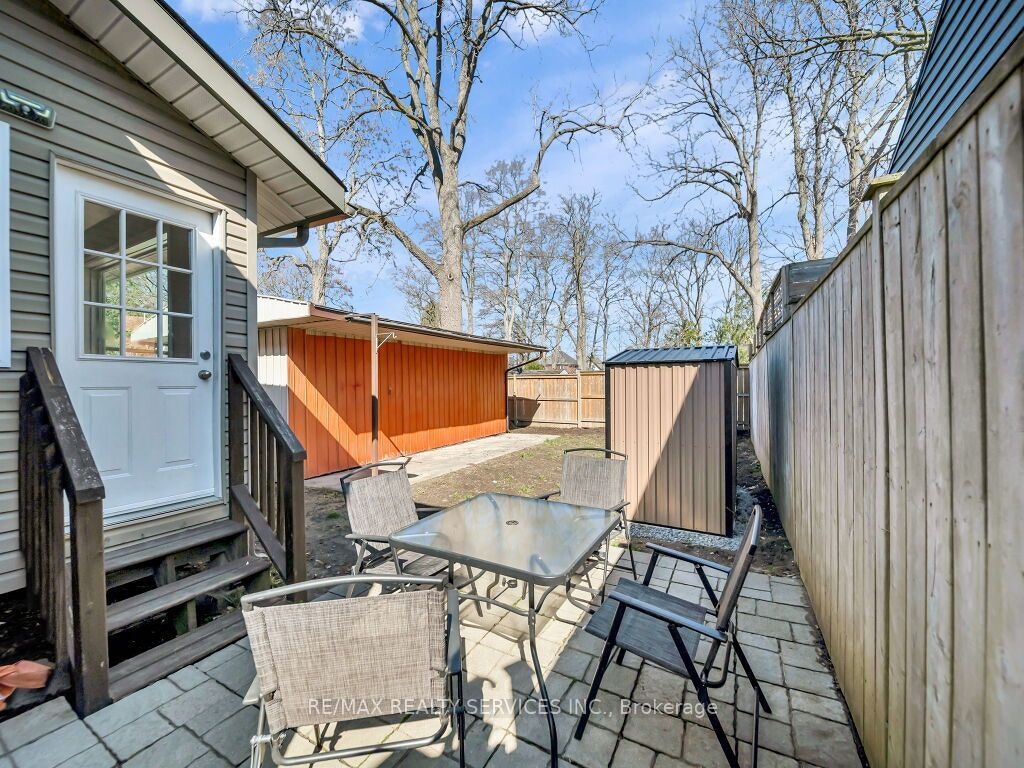 65 Moore Street, St. Thomas, ON, N5R 3W4 - 44
