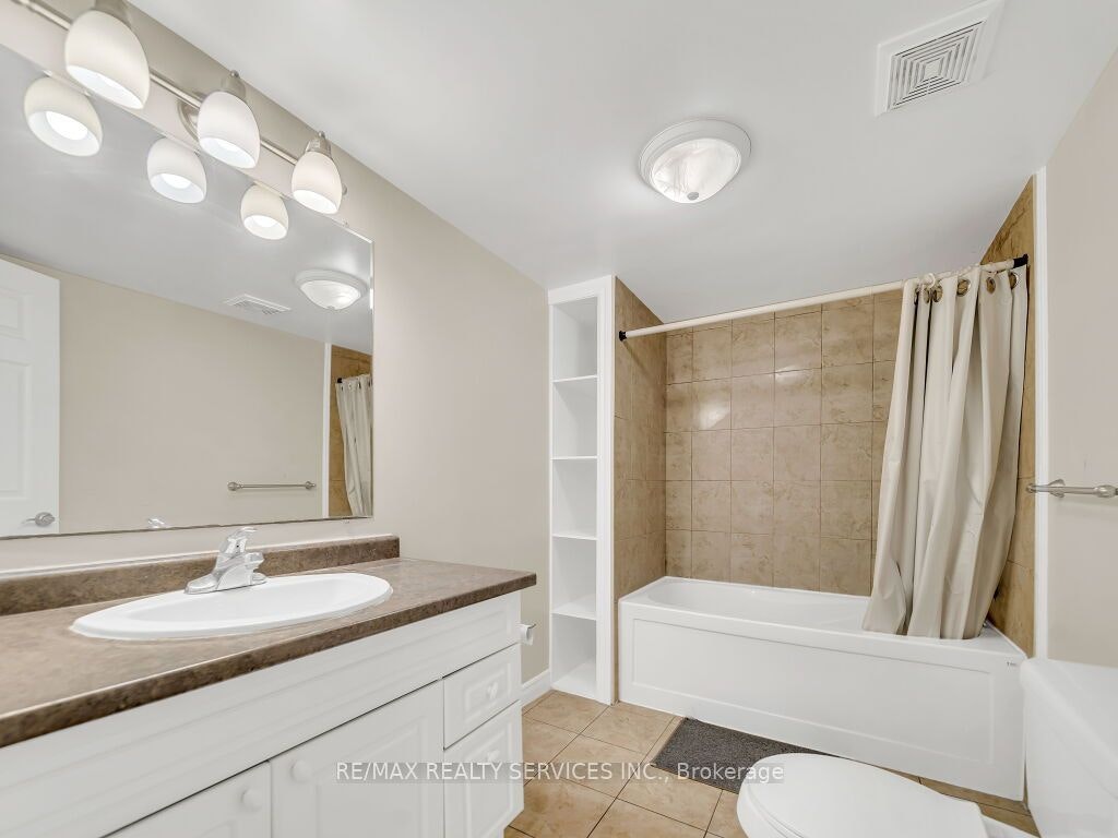 65 Moore Street, St. Thomas, ON, N5R 3W4 - 42
