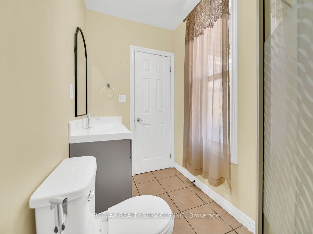 65 Moore Street, St. Thomas, ON, N5R 3W4 - 32