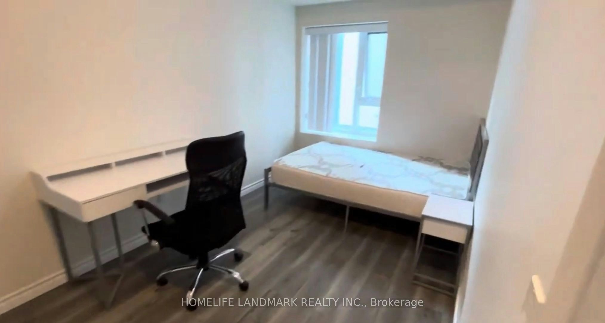 311-246 Lester Street, Waterloo, ON, N2L 0H1 - 4