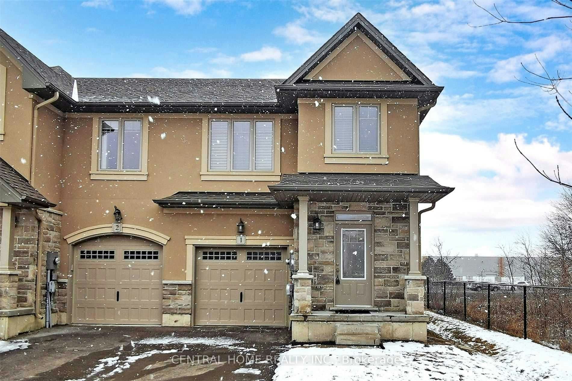 1-98 Shoreview Place, Hamilton, ON, L8E 0J4