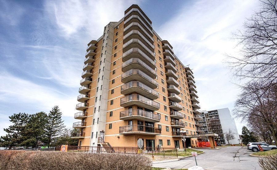 101-257 Bath Road, Kingston, ON, K7M 7T3