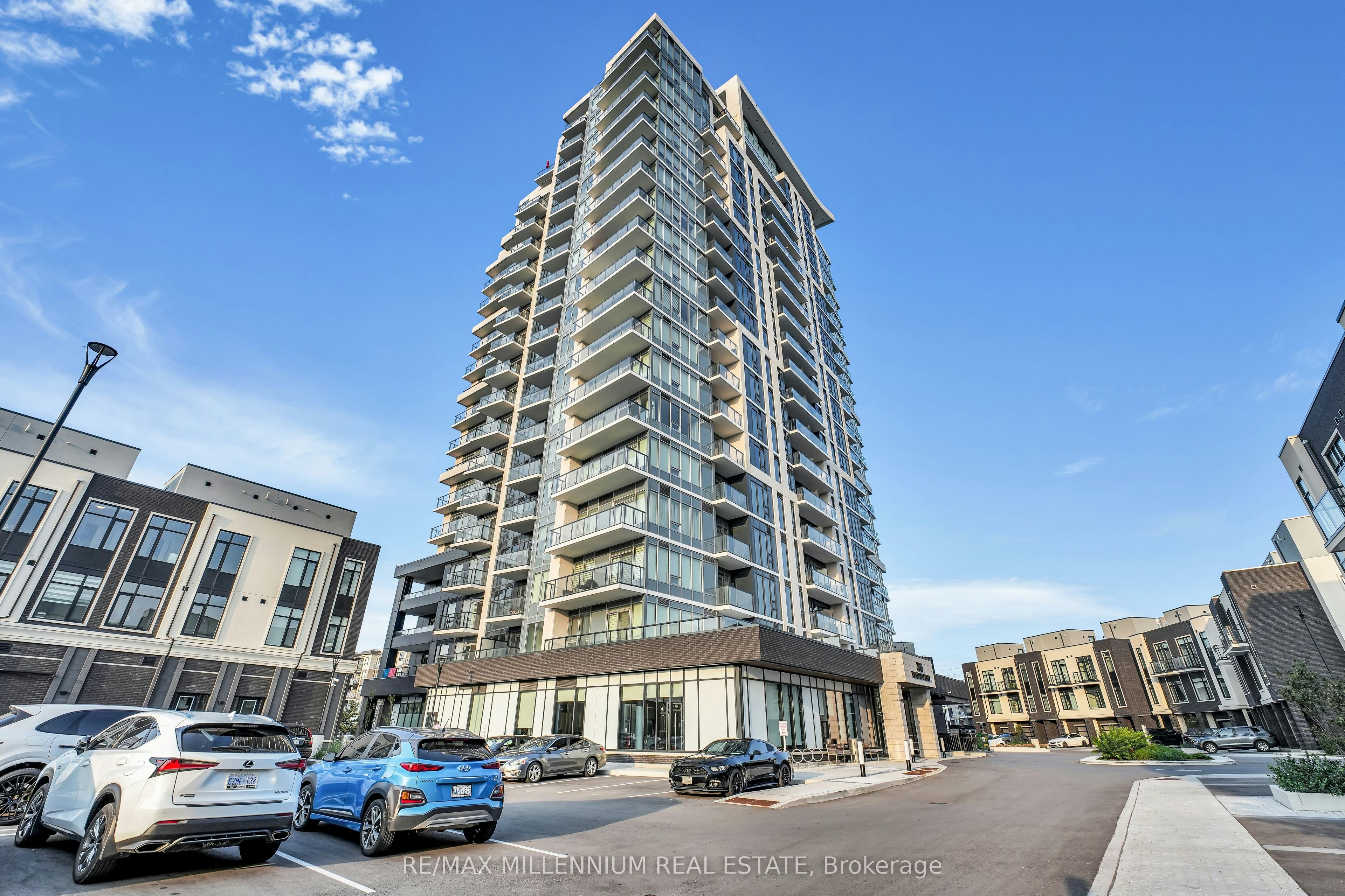 1011-385 Winston Road, Grimsby, ON, L3M 4E8
