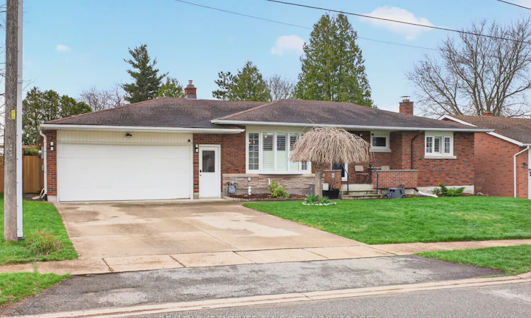 6410 Sherwood Road