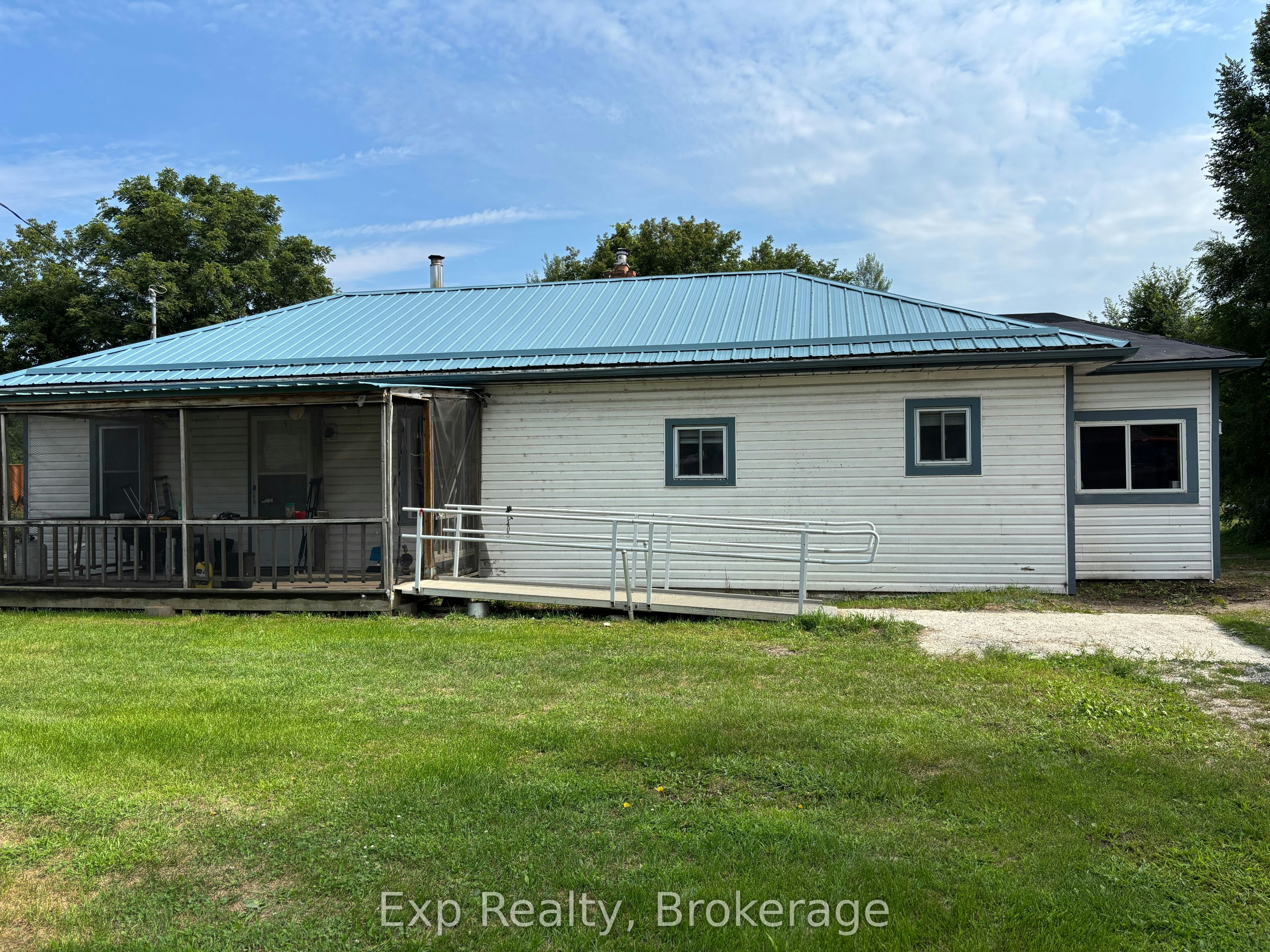 18153 Telephone Road, Quinte West, ON, K8V 5P4