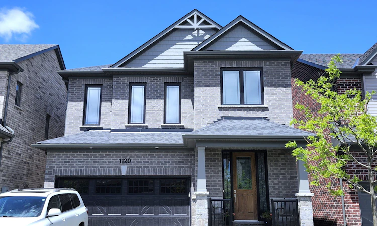 1120 Rippingale Trail